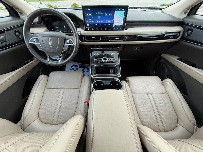 Certified 2023 Lincoln Nautilus Reserve w/ Equipment Group 201A AWD/4WD image 15