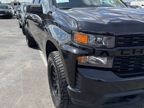 Used 2022 Chevrolet Silverado 1500 Custom RWD image 4