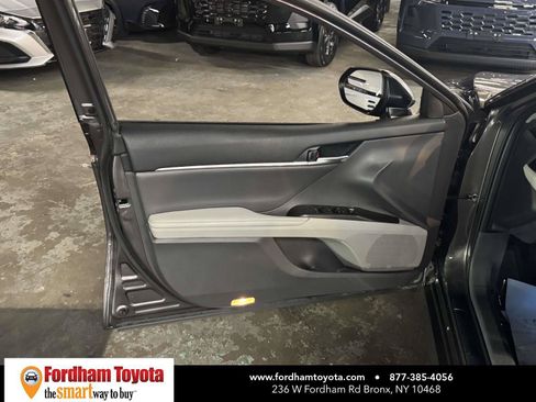 Used 2023 Toyota Camry XLE AWD/4WD image 15