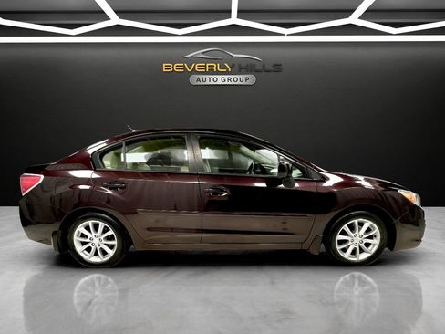Used 2013 Subaru Impreza 2.0i Premium w/ All-Weather Pkg image 6