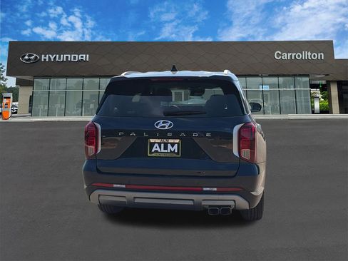 Used 2025 Hyundai Palisade SEL FWD image 6
