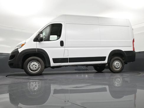 Used 2025 RAM ProMaster 1500 FWD image 29