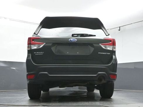 Used 2023 Subaru Forester Premium image 38