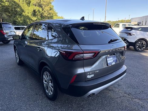 Used 2025 Ford Escape Active image 5