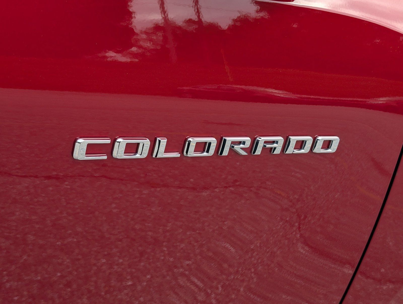 Used 2024 Chevrolet Colorado LT w/ LT Convenience Package II AWD/4WD image 9