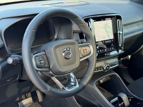 Certified 2023 Volvo C40 P8 Recharge Ultimate AWD/4WD image 20