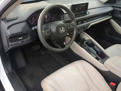 Used 2023 Honda Accord EX image 15
