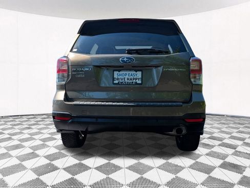 Used 2018 Subaru Forester 2.5i Touring AWD/4WD image 14