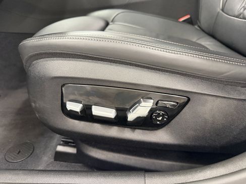 Used 2023 BMW 530i xDrive 530i xDrive w/ Executive Package image 43