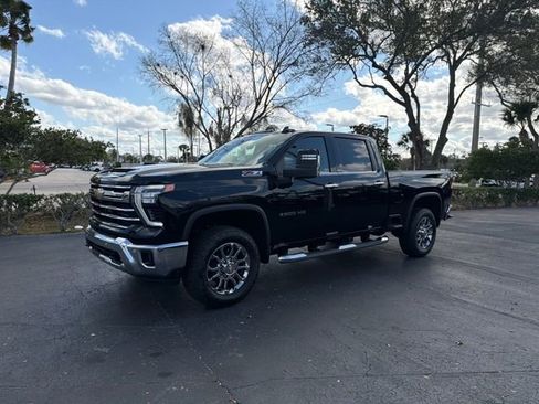 New 2026 Chevrolet Silverado 2500 LTZ w/ LTZ Convenience Package image 3