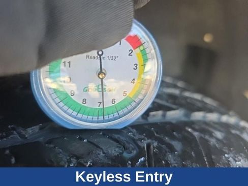 Used 2022 Ford F150 Platinum w/ Equipment Group 701A High image 18