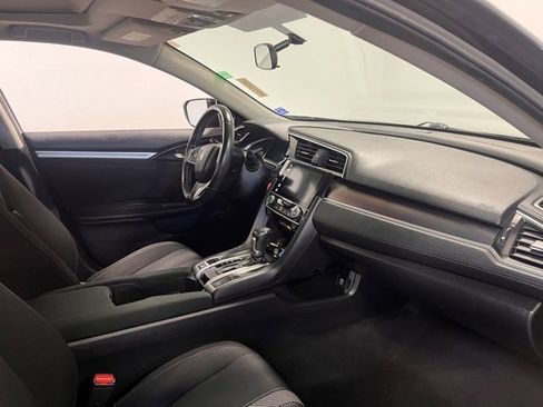 Used 2018 Honda Civic EX-T image 11