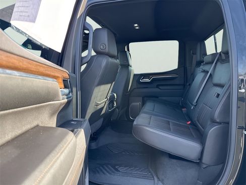 Used 2022 Chevrolet Silverado 1500 High Country w/ Max Trailering Package image 17