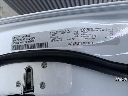 Used 2024 RAM 5500 Tradesman w/ Safety Group image 14