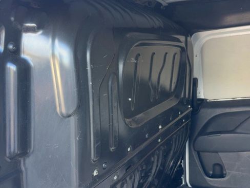 Used 2017 RAM ProMaster City Tradesman FWD image 11