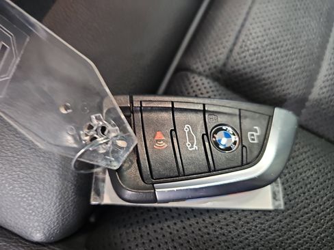 Certified 2024 BMW i4 M50 image 37