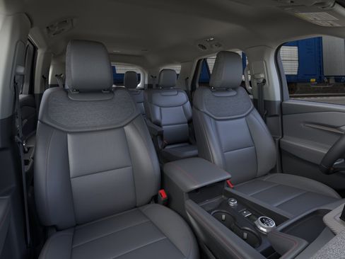 New 2026 Ford Explorer Active RWD image 10