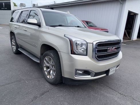 Used 2015 GMC Yukon SLT w/ Open Road Package AWD/4WD image 4