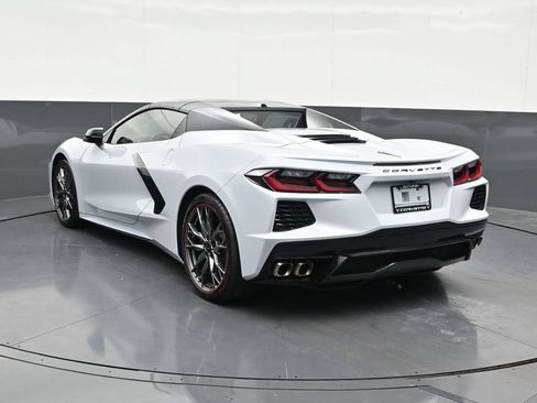 Used 2024 Chevrolet Corvette Stingray Preferred Conv w/ Battery Protection Package RWD image 3