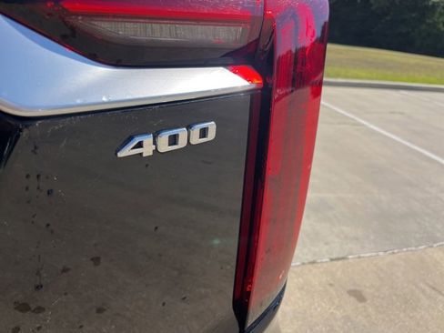 Used 2025 Cadillac XT6 Premium Luxury image 7