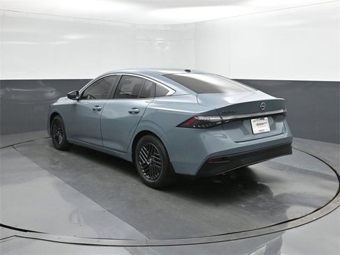 New 2026 Nissan Sentra SV w/ Floor Mat Package image 5