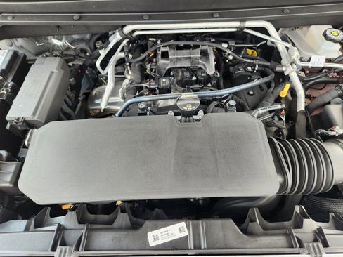 New 2026 Chevrolet Colorado ZR2 w/ Technology Package image 21