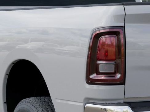 New 2026 RAM 3500 Tradesman w/ Chrome Appearance Group A AWD/4WD image 9