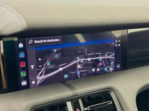 Used 2024 Porsche Taycan image 19