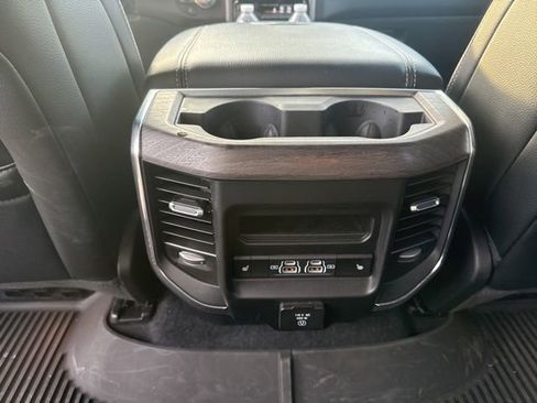 Used 2025 RAM 1500 Laramie w/ Sport Appearance Package AWD/4WD image 25