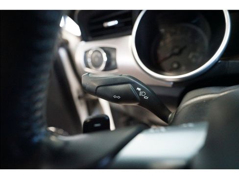 Used 2018 Ford Mustang GT Premium image 21