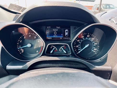 Used 2015 Ford Escape SE w/ Equipment Group 201A image 18