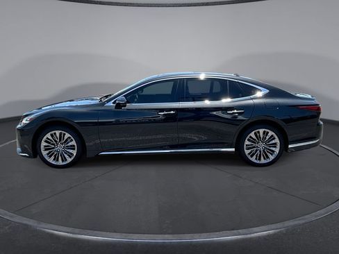 Used 2022 Lexus LS 500 w/ Interior Upgrade Package RWD image 5