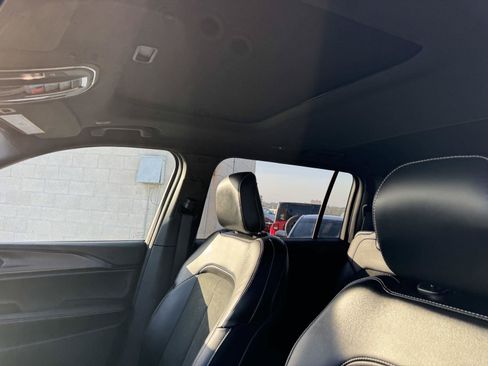Certified 2025 Jeep Grand Cherokee L Altitude RWD image 20