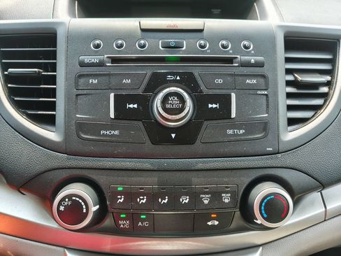 Used 2014 Honda CR-V LX image 3