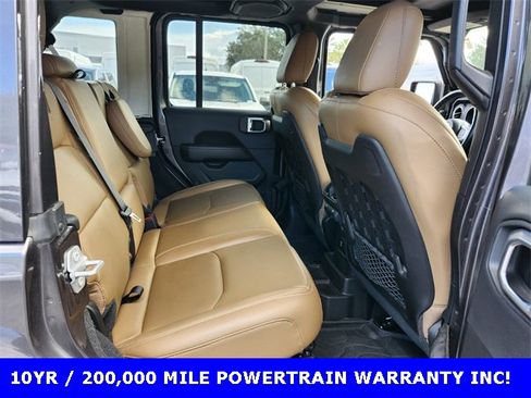 Used 2022 Jeep Wrangler Unlimited Rubicon 4xe w/ Cold Weather Group image 14