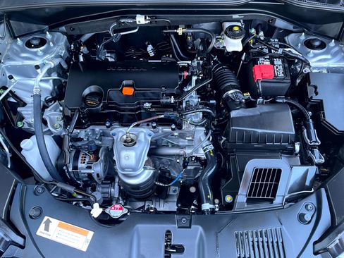 Certified 2025 Honda HR-V LX image 8