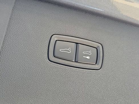 New 2026 Porsche Cayenne S AWD/4WD image 18