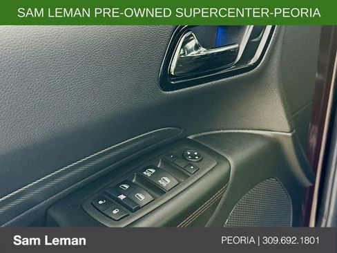 Used 2024 Dodge Durango GT image 17