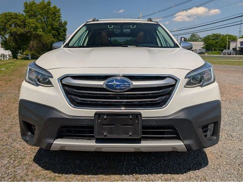 Used 2022 Subaru Outback Touring XT AWD/4WD image 2