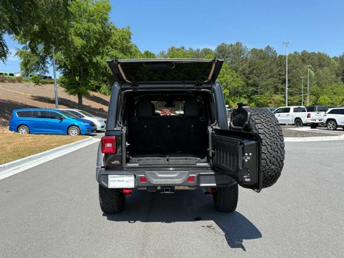 Used 2025 Jeep Wrangler Unlimited Rubicon AWD/4WD image 27