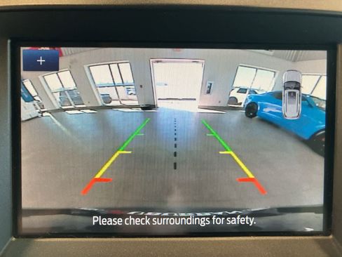 Used 2019 Ford Edge SEL AWD/4WD image 21