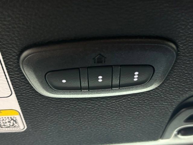 Used 2026 Jeep Wrangler Unlimited Rubicon AWD/4WD image 46