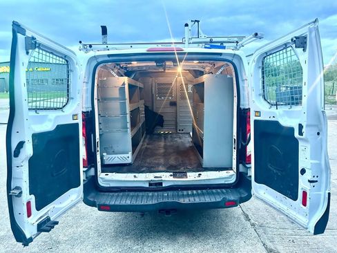 Used 2016 Ford Transit 250 130 Low Roof image 14