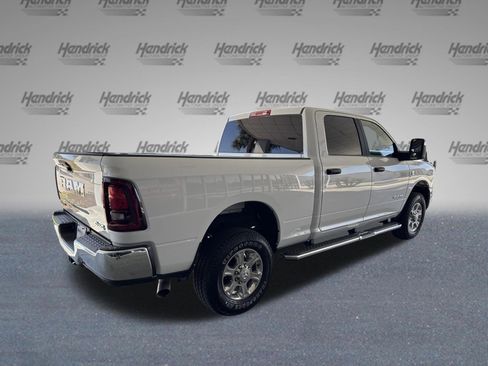 Used 2025 RAM 2500 Big Horn AWD/4WD image 9