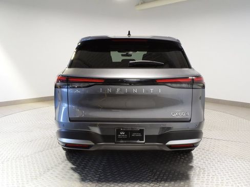 Certified 2026 INFINITI QX60 Pure w/ Family Package AWD/4WD image 12