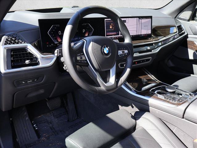 Used 2026 BMW X5 xDrive40i AWD/4WD image 13
