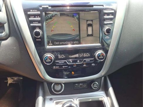 Used 2024 Nissan Murano SL FWD image 14