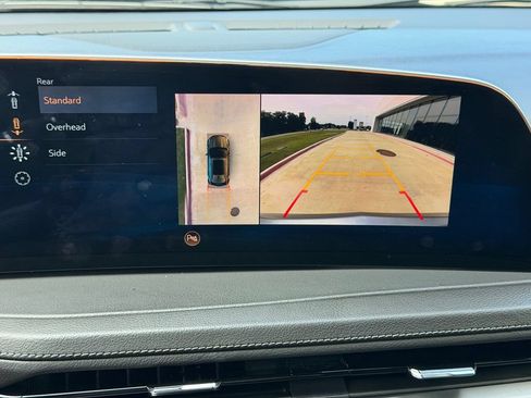 Used 2025 Cadillac XT4 Premium Luxury AWD/4WD image 35