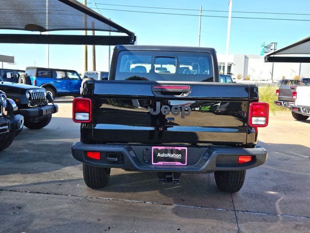 New 2026 Jeep Gladiator Sport AWD/4WD image 8
