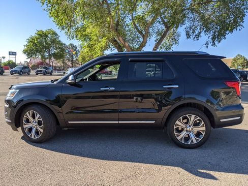 Certified 2018 Ford Explorer Platinum AWD/4WD image 5